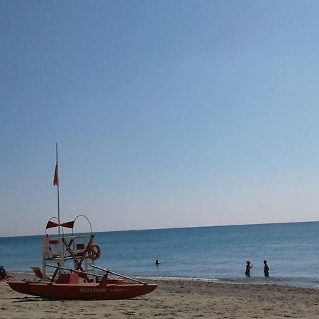 L'Arte Al Mare Apartment Savona Exterior foto